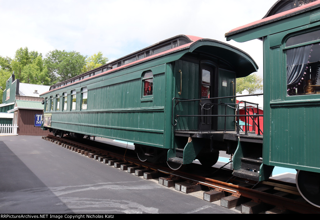 Prop Passenger Car from "Wild Wild West" (1999)